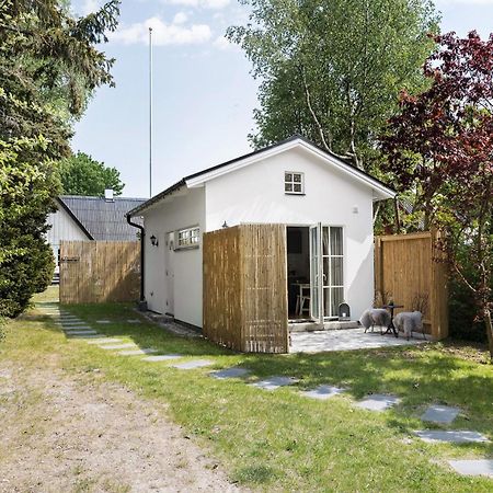 Cute Little Cottage In Hoellviken Екстер'єр фото