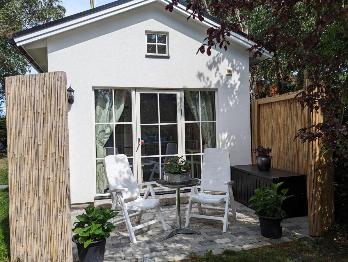 Cute Little Cottage In Hoellviken Екстер'єр фото