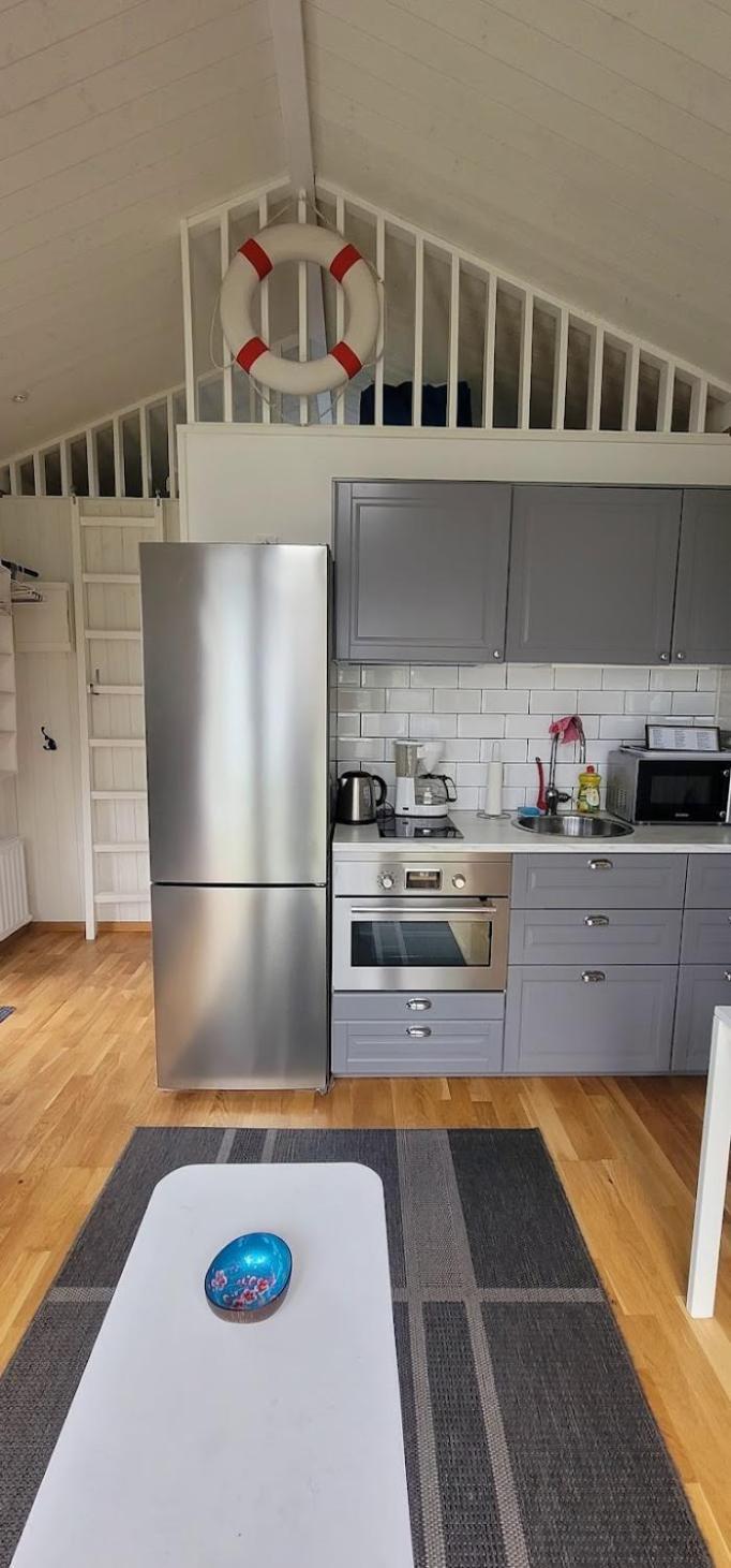 Cute Little Cottage In Hoellviken Екстер'єр фото